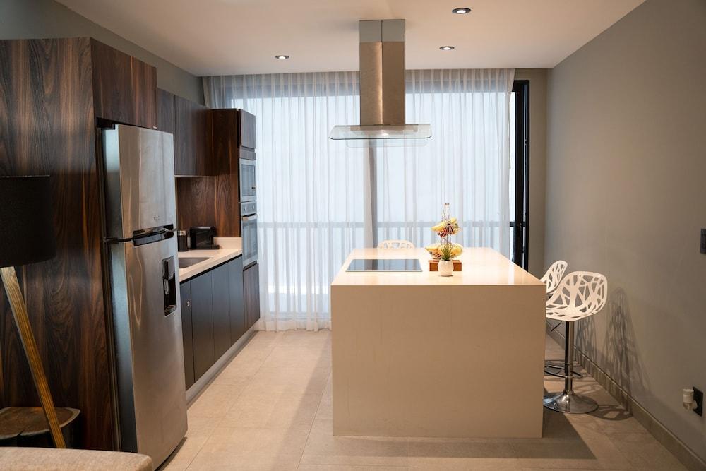 Downtown Luxury Apartment I  Cocobeach