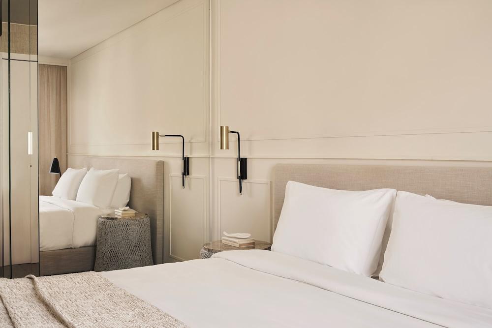 Doryssa Theorem Hotel