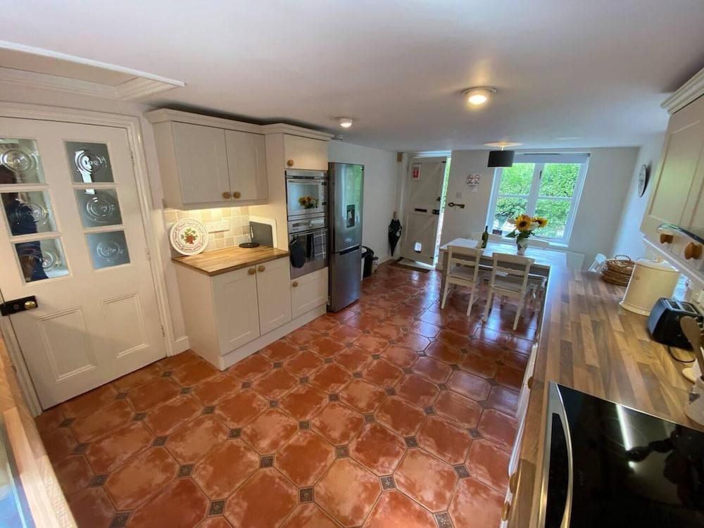 Stable Cottage Peaceful Stunning Retreat Near Bath