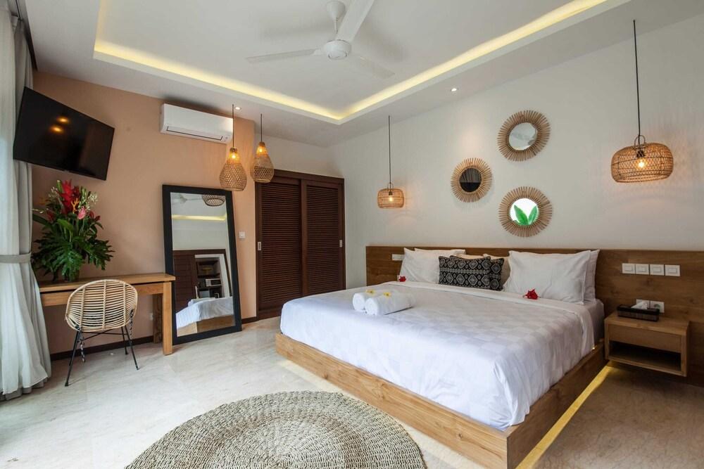 Villa Frangipani Kuning