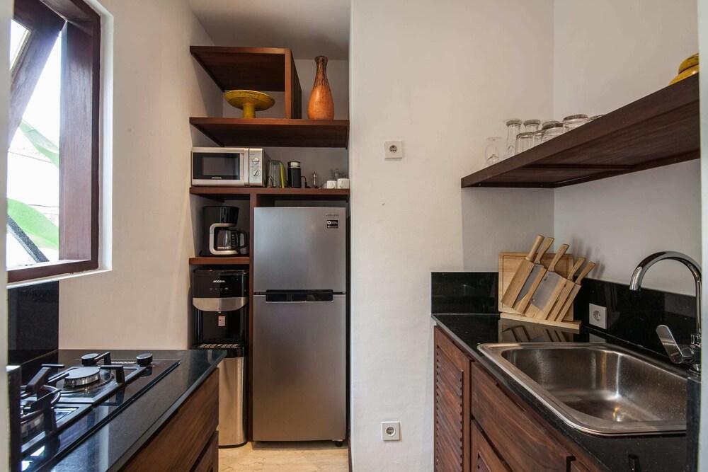 Villa Frangipani Kuning