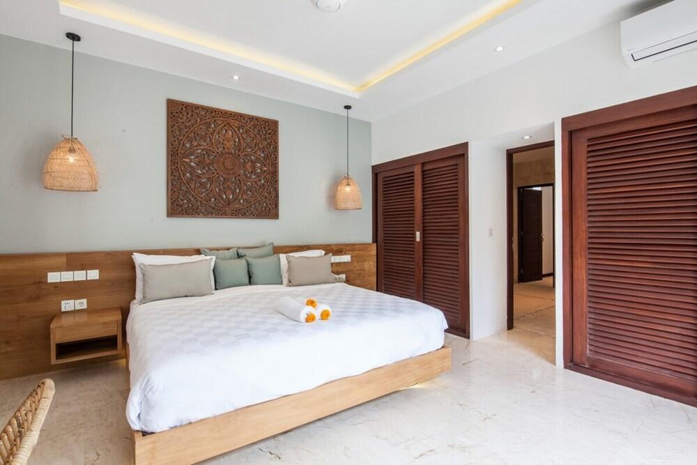 Villa Frangipani Putih