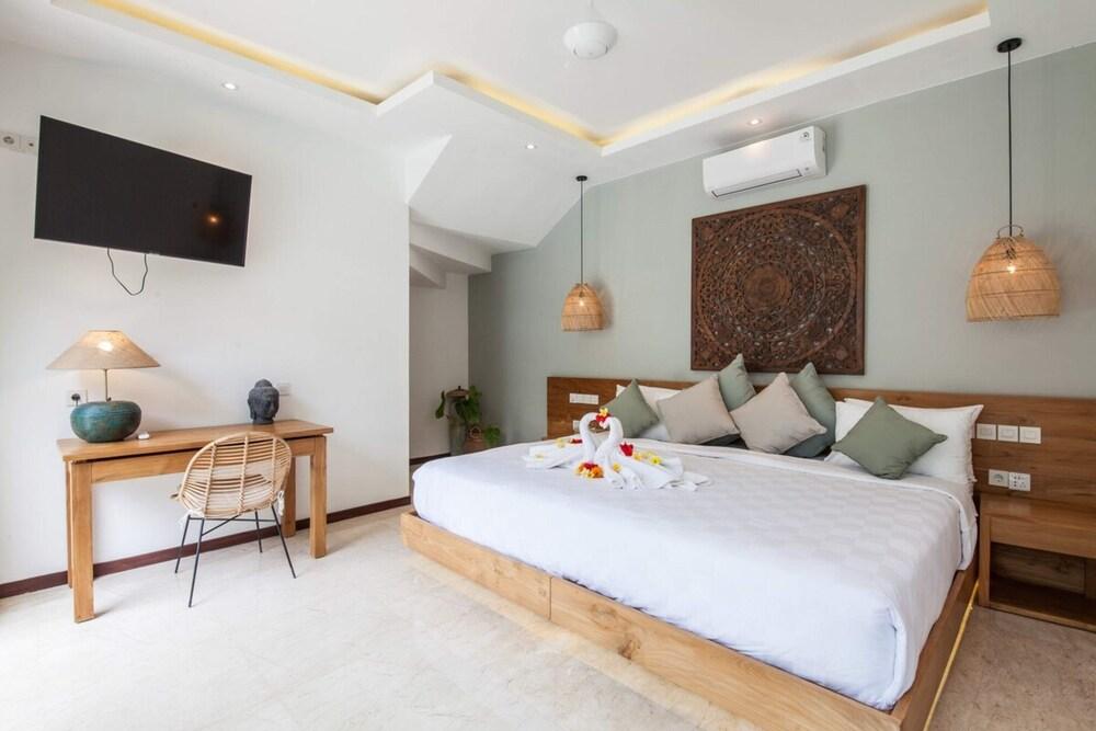 Villa Frangipani Putih