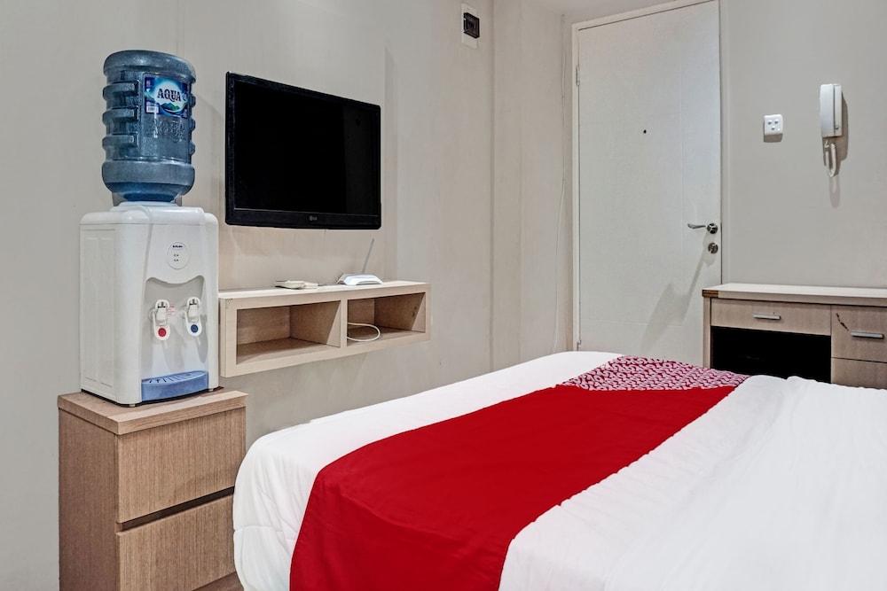 Capital O 91820 S&a Collection 2