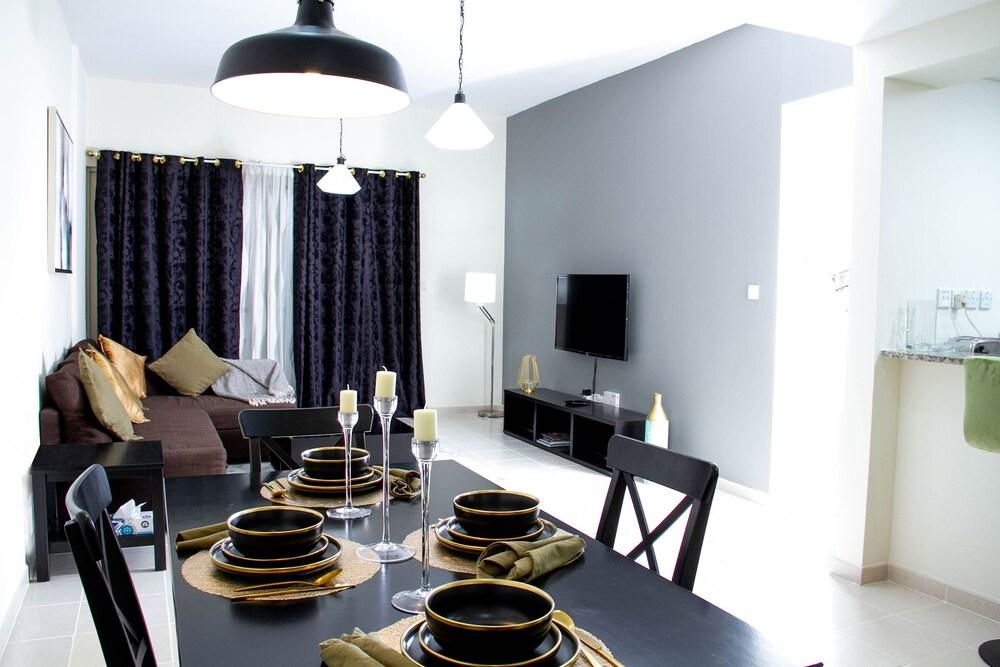 Waterfront Greens View