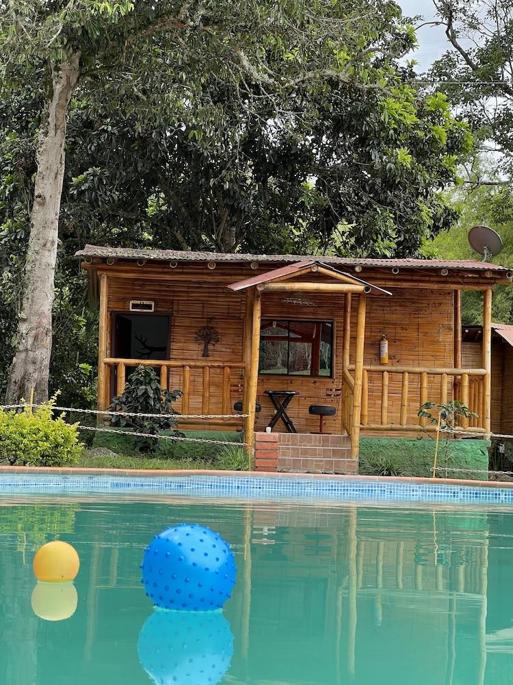 Ilusión Ecoparque Hotel