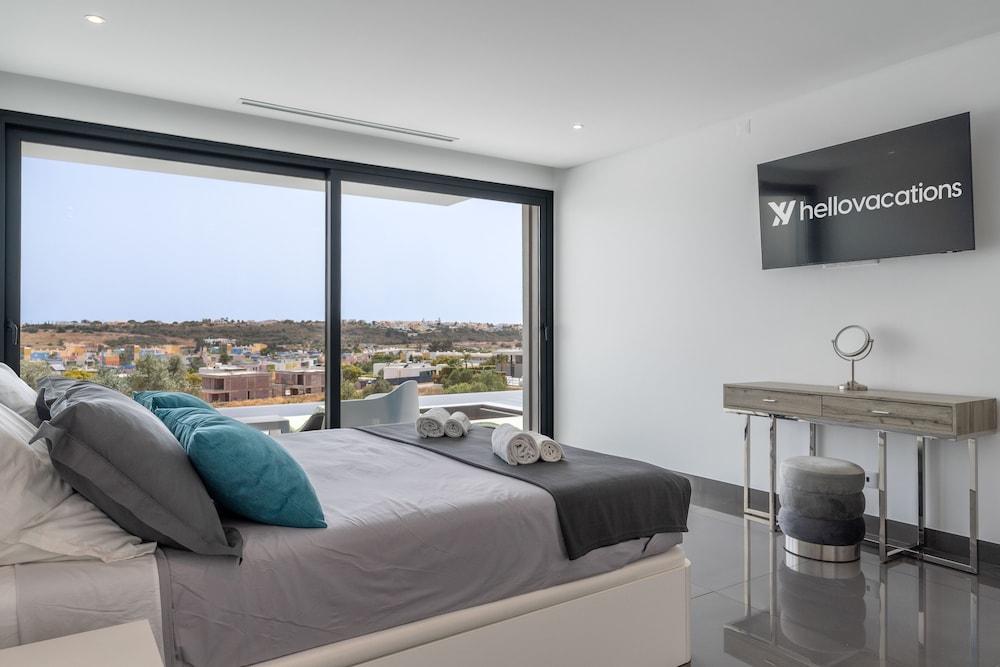 Villa das Amendoeiras