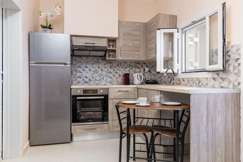 Fouki Studio lovely Ipsos beach getaway