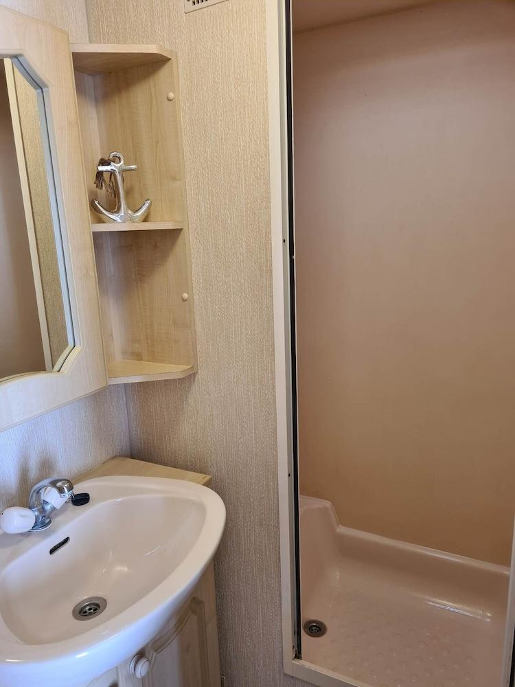 Caravan for Rent Coral Beach R2v7 Ingoldmells