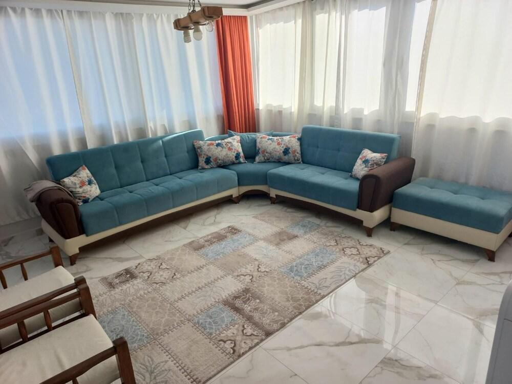 Refreshing Flat in Muratpasa