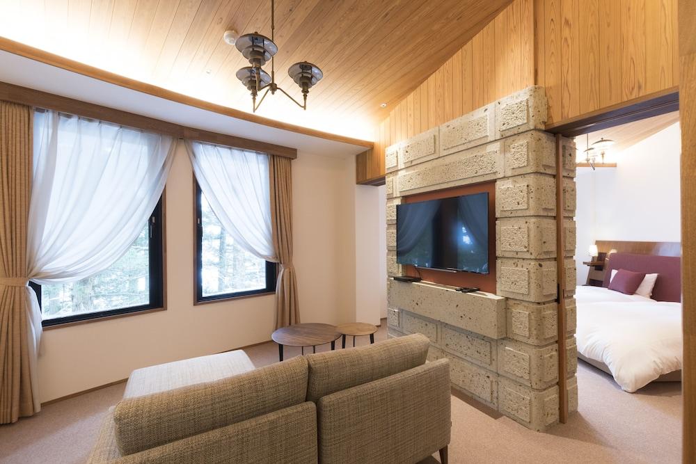 NIKKO-NISHIMACHICLUB A LA TOUTO