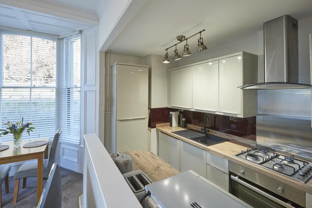 Host Stay Sandpiper Apartment