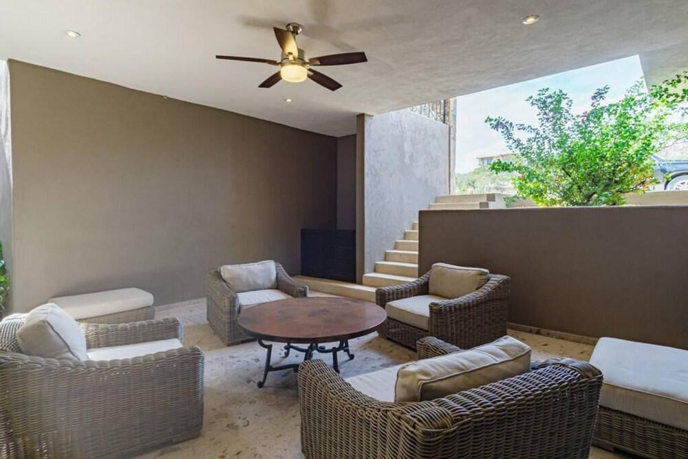 Casa No Bad Days 5-br Villa