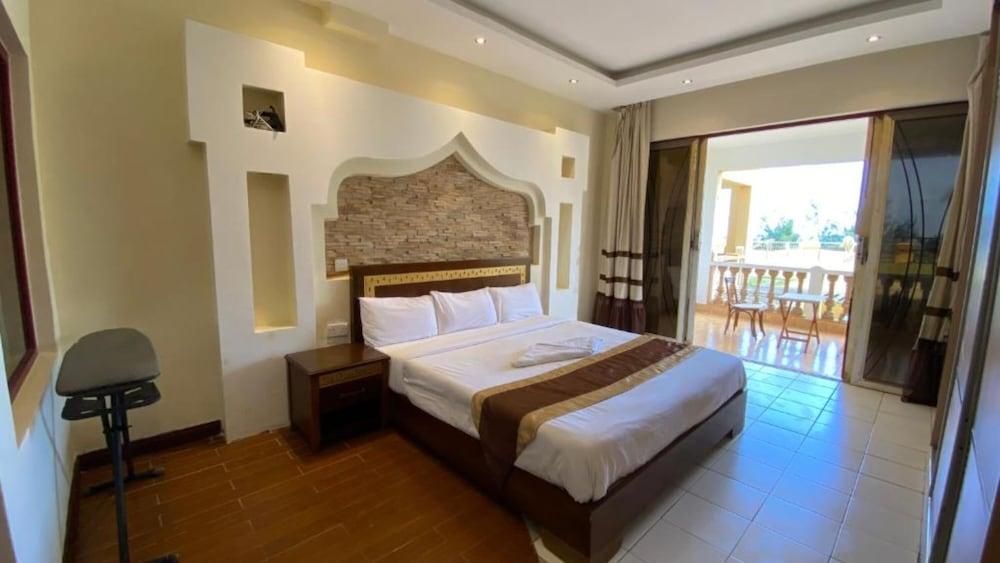 Shanzu Beachfront Suites