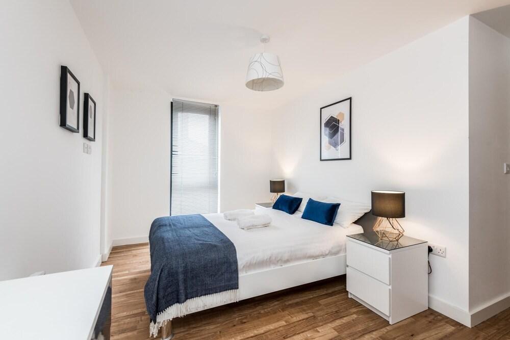 Baltic Triangle 3 Bed Apt Walk Everywhere