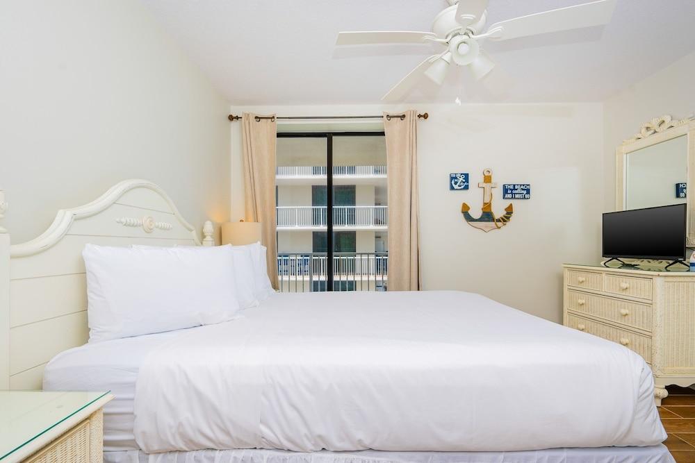 Bluewater 801 3 Bedroom Condo