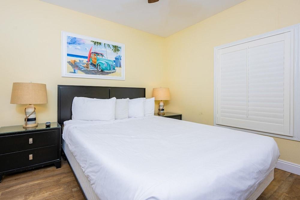 Tidewater 1202 2 Bedroom Condo