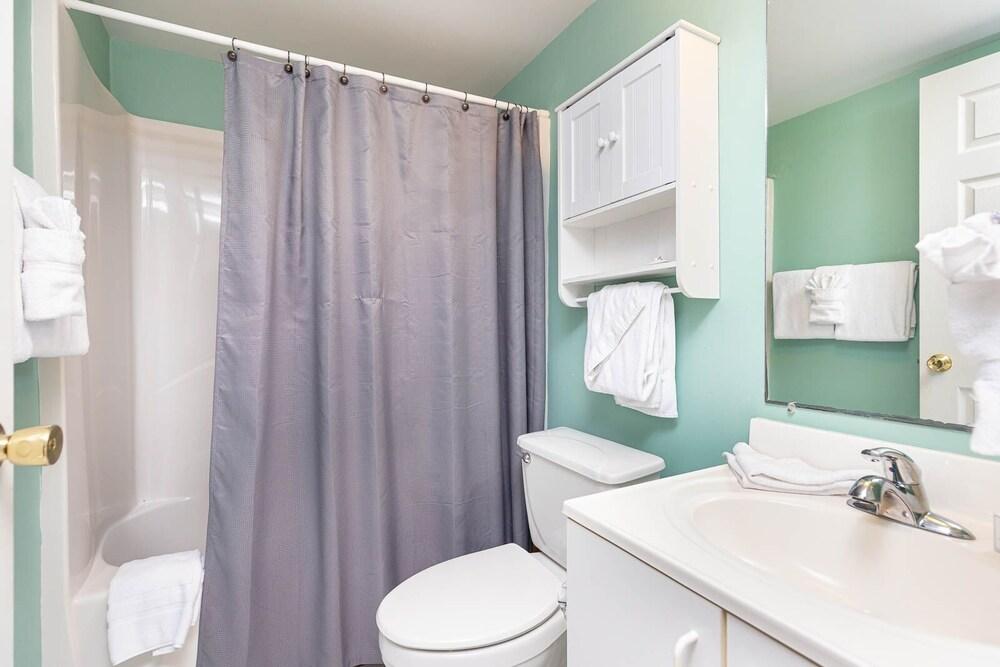 Royal Palms 906 1 Bedroom Condo