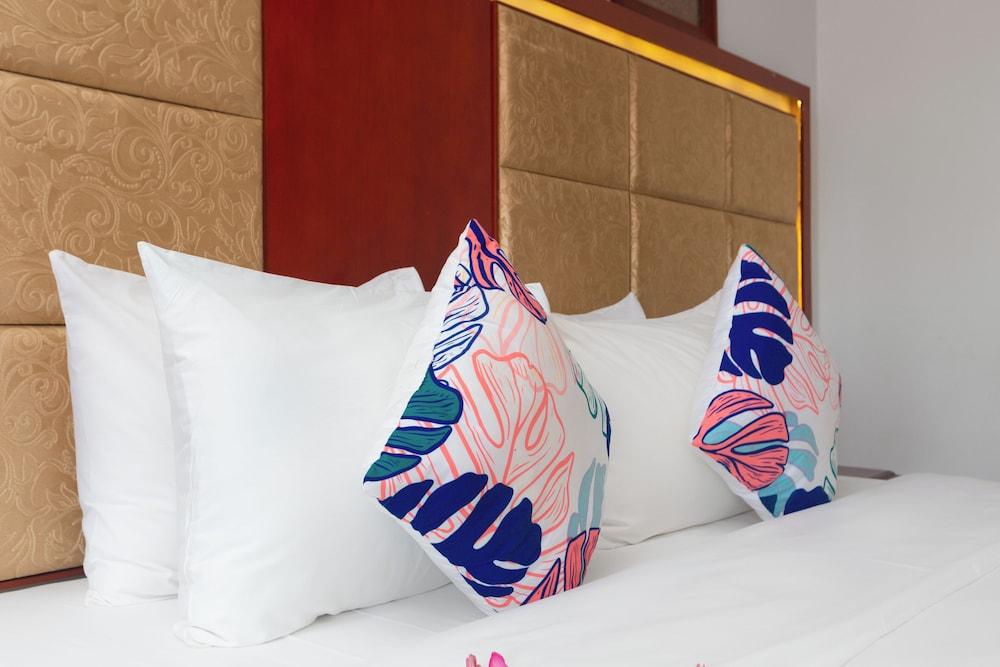 Angkor Land Urban Boutique