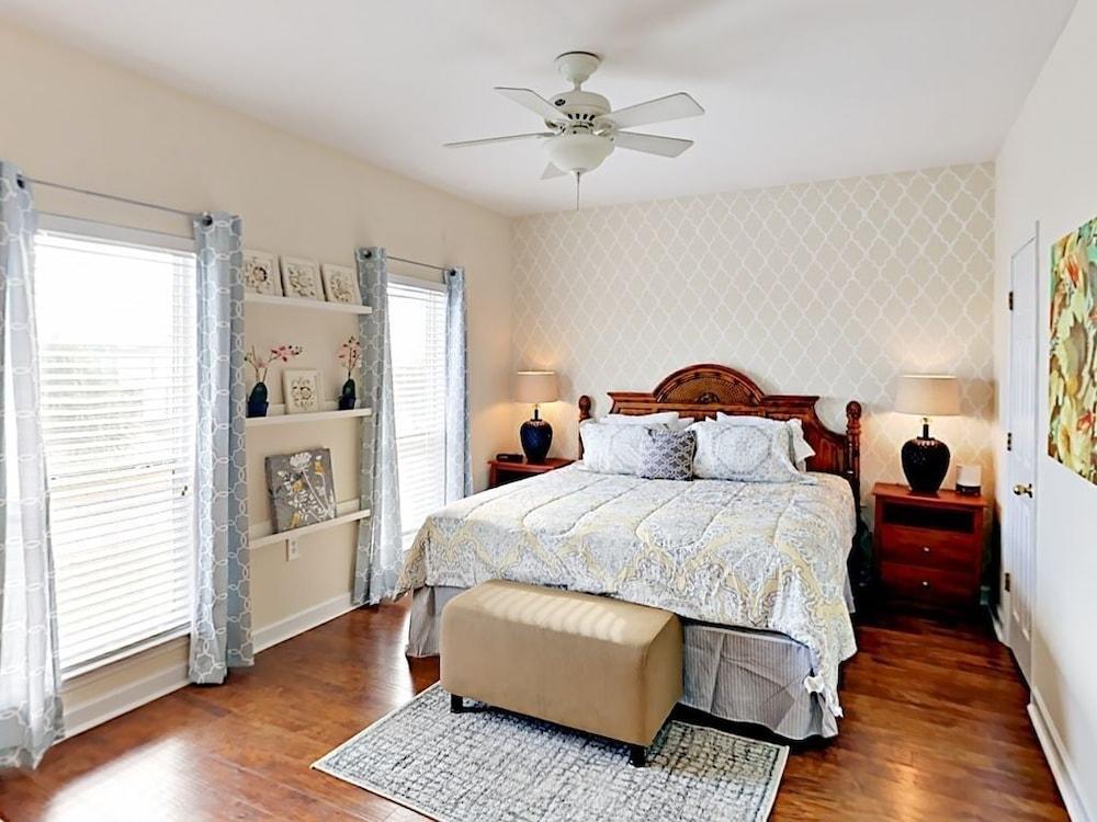 Bay Dreamin - Gulf Shores,al