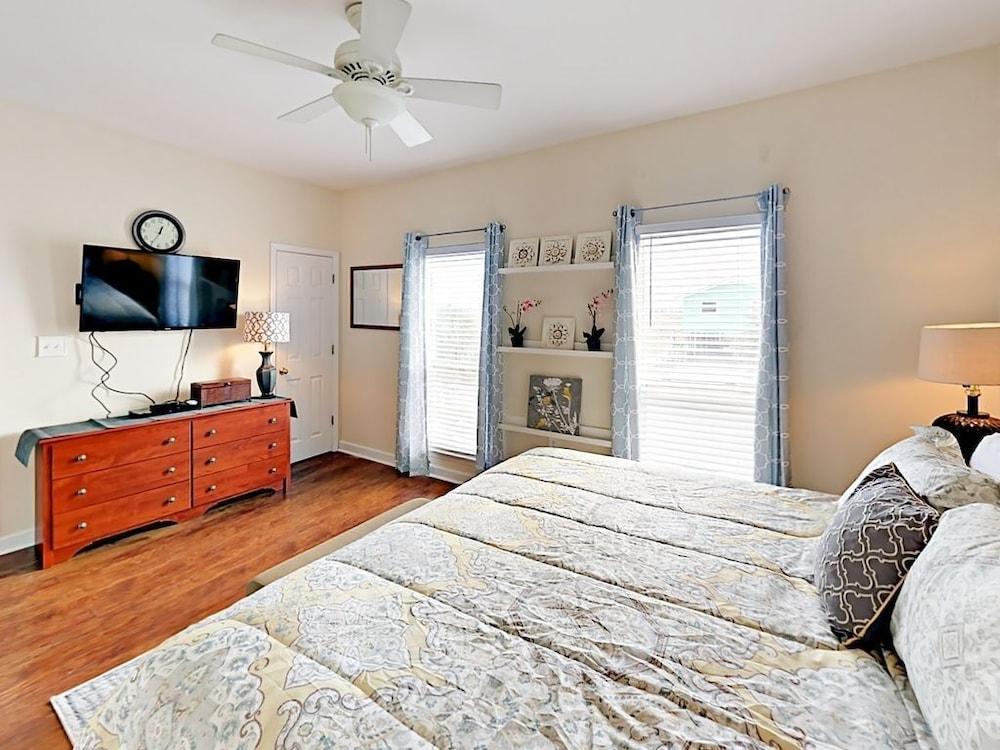 Bay Dreamin - Gulf Shores,al