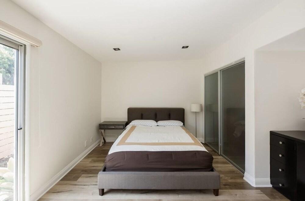 Tranquility in Prime Location