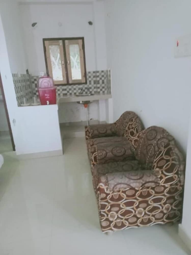 Jfr Studio Apartments Kausani