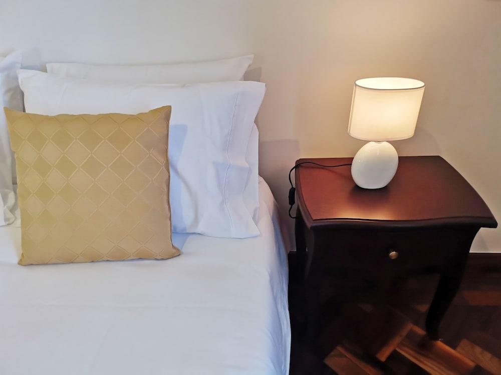 Apartments with Pool in Funchal