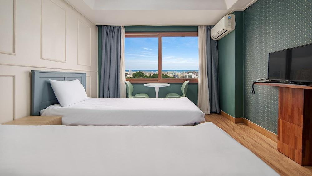 Jeju Ganse Stay Hotel & Pension