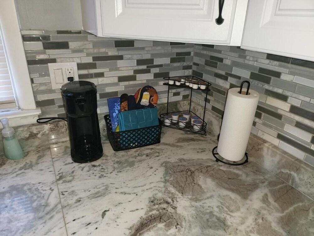 Mid-city Serenity Downstairs