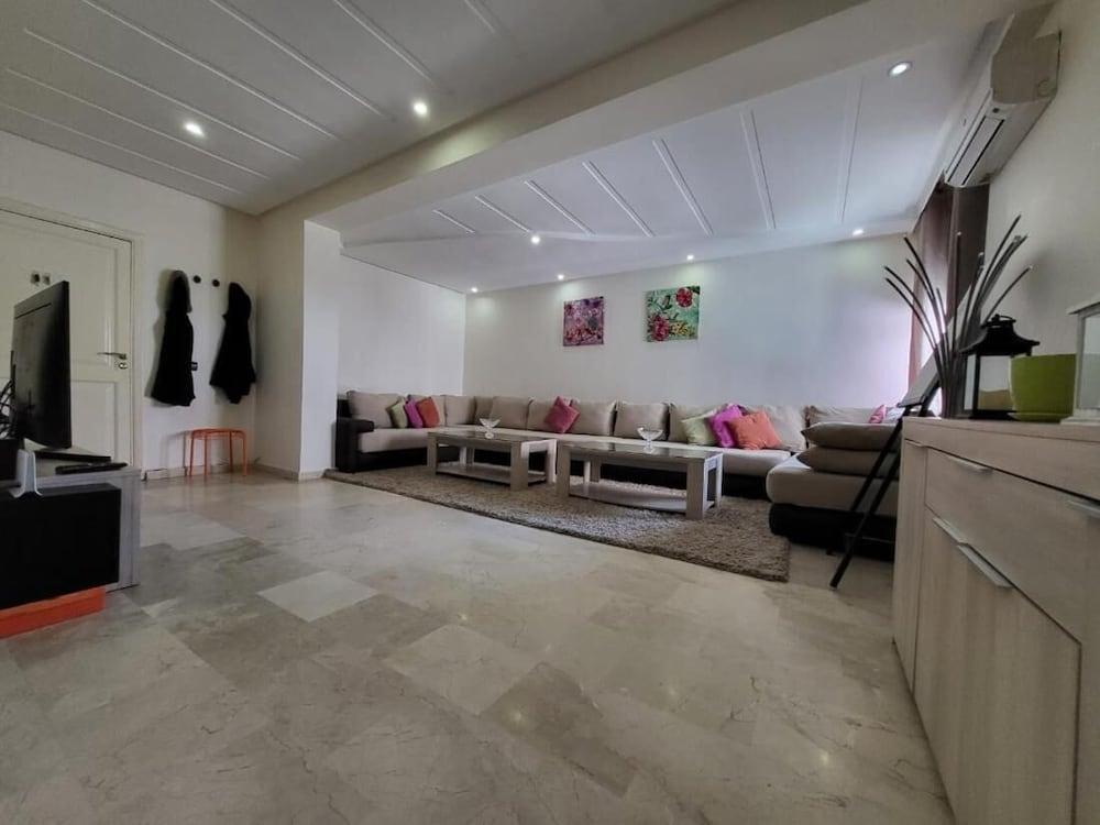 Luxury Spacious Apartment Midtown Casablanca