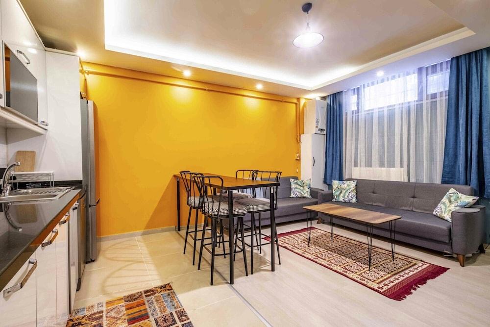 Colorful and Central Flat in Bakirkoy