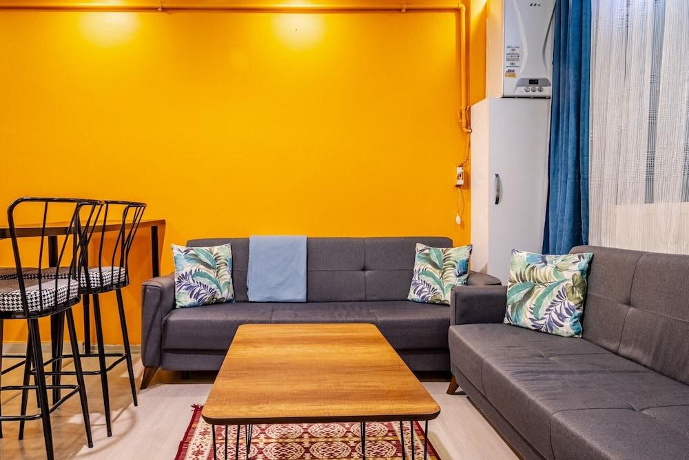 Colorful and Central Flat in Bakirkoy