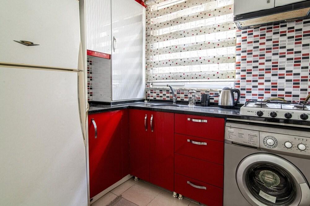 Modern and Cozy Apartment in Eyupsultan