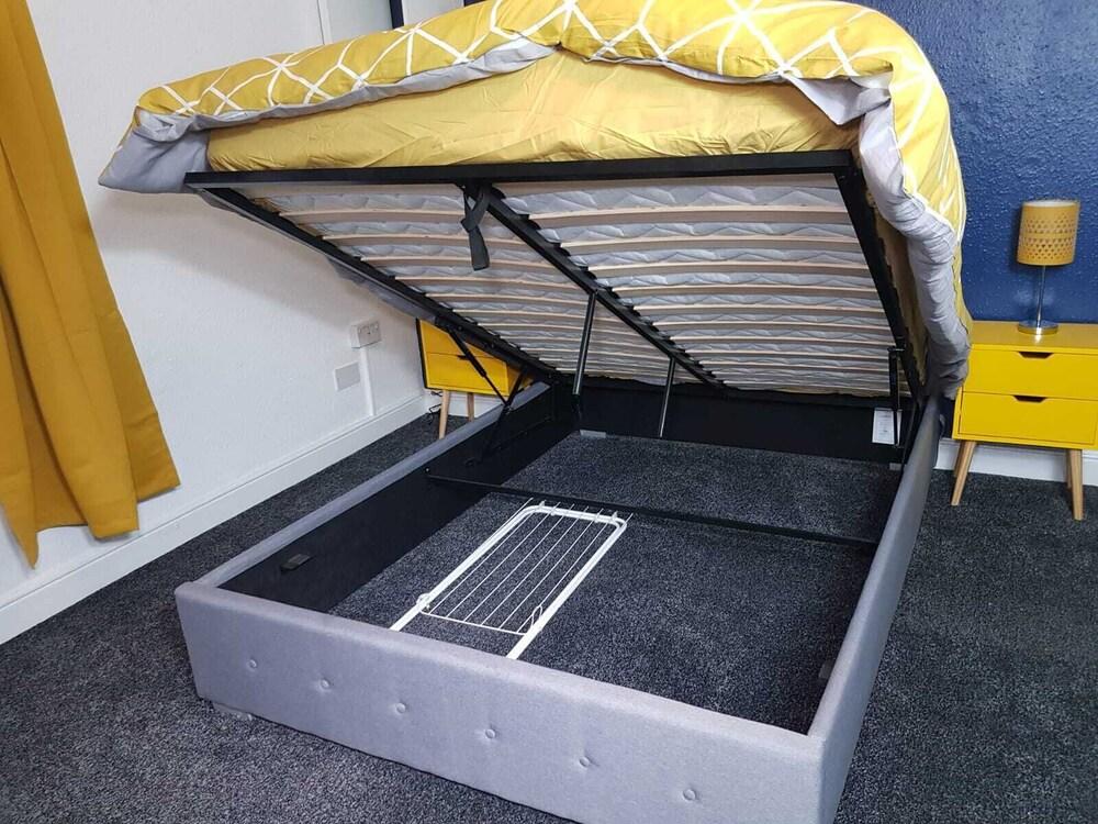 Kunda House Sycamore