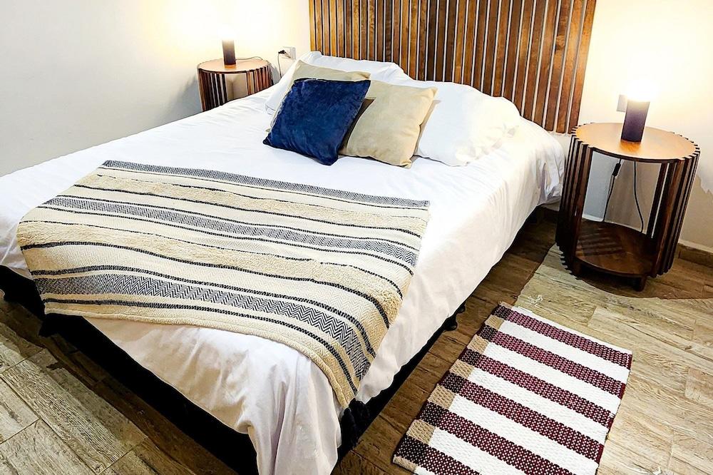 Luxury Home In Aguacatala