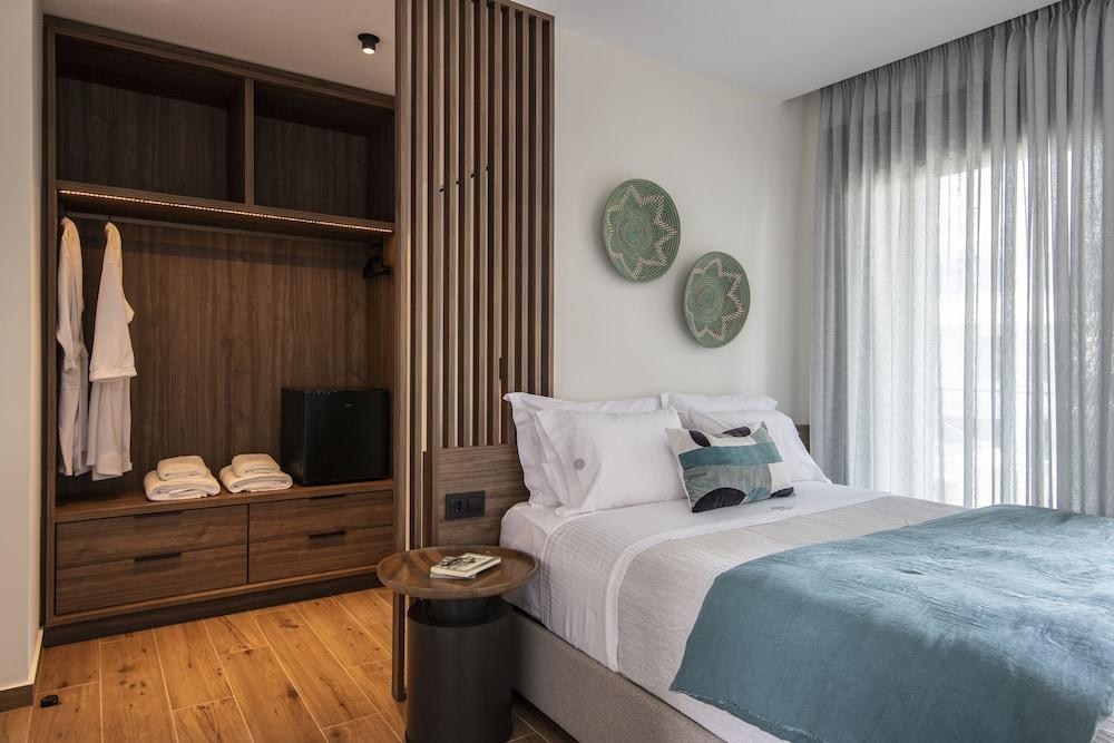 Salina SPA Villas - with PRIVATE ECO-POOL, SAUNA & Hot Tub