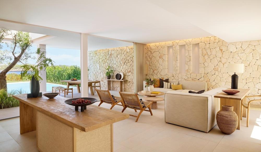 Ikos Porto Petro – All inclusive