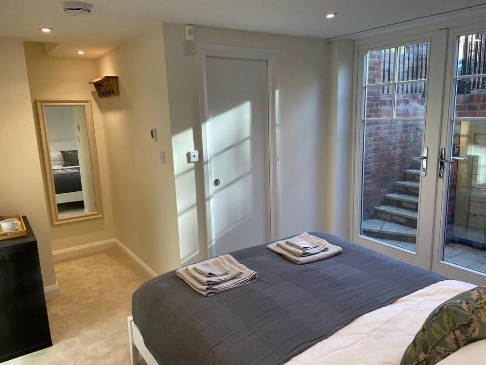 Self-contained Annex With Parking Central Oxford