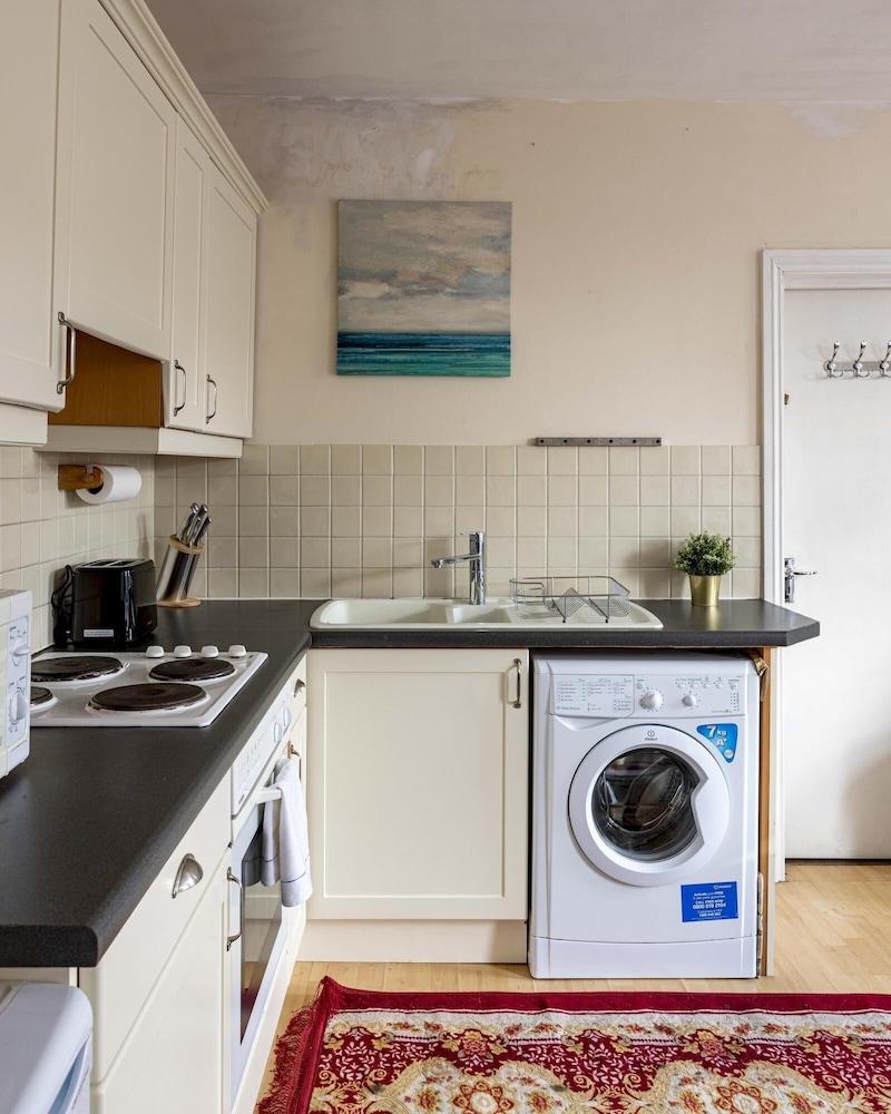 Charleville Road Studio Apartment