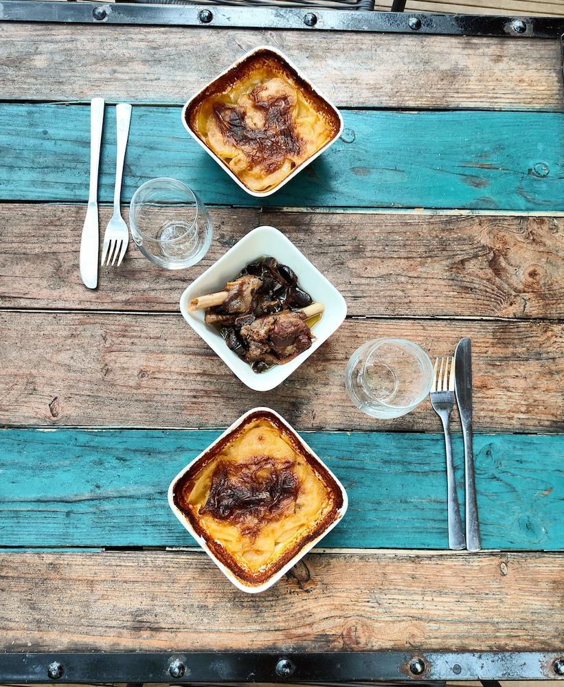 Les Cabanes Perchées du Mas del Bosc