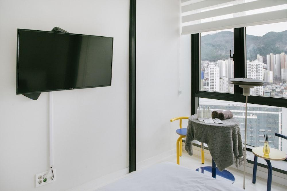 Seomyeonstation Central hotel