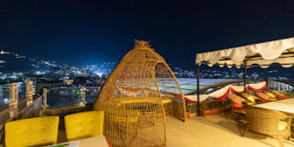 MeroStay 002 Hotel Pabera