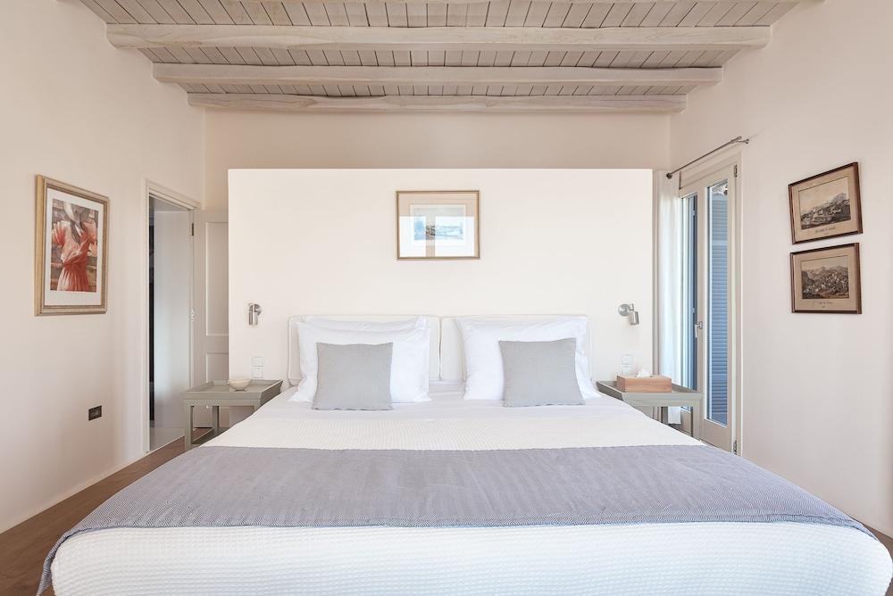 Mediterranean Dream Villa Aegina