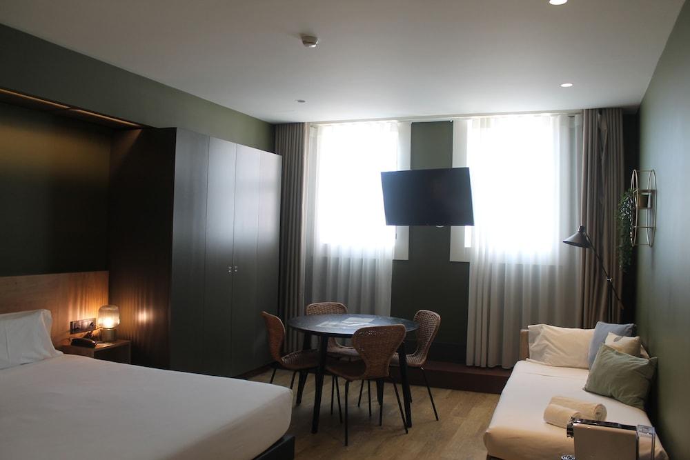 Oca Ribeira do Porto AT