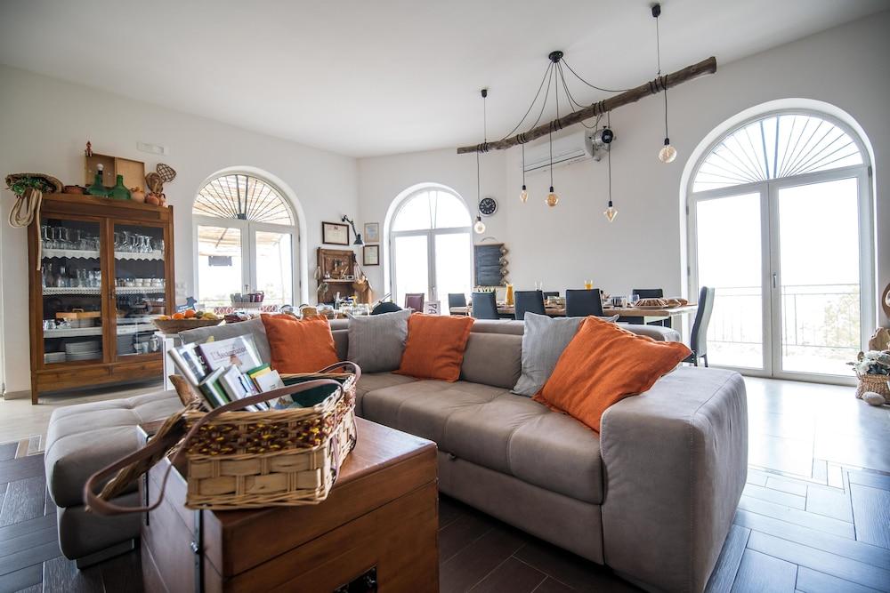 Panacea Country House