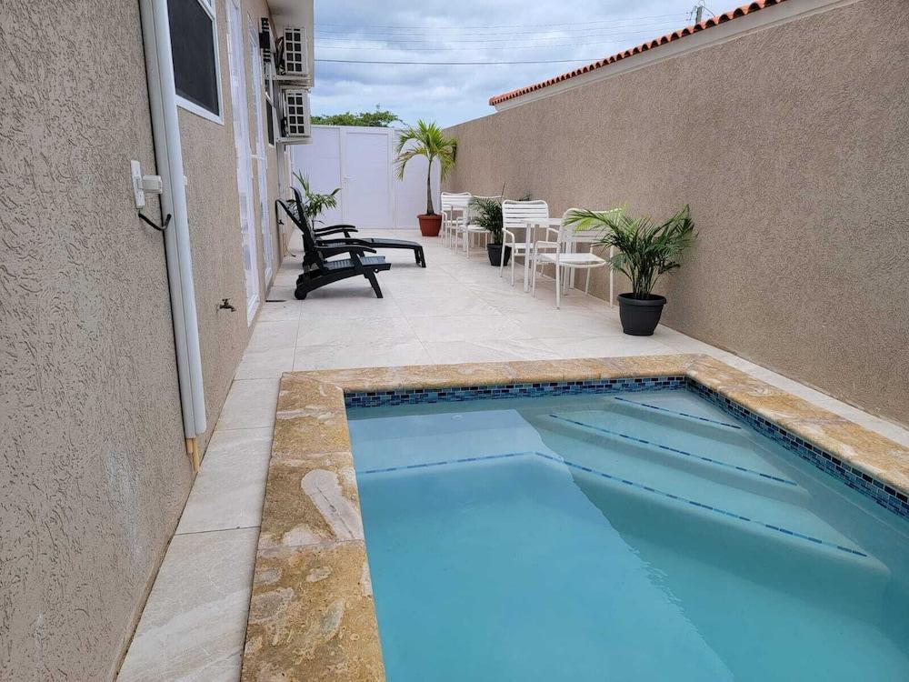 Villa de Ana Sleeps 2 With Pool