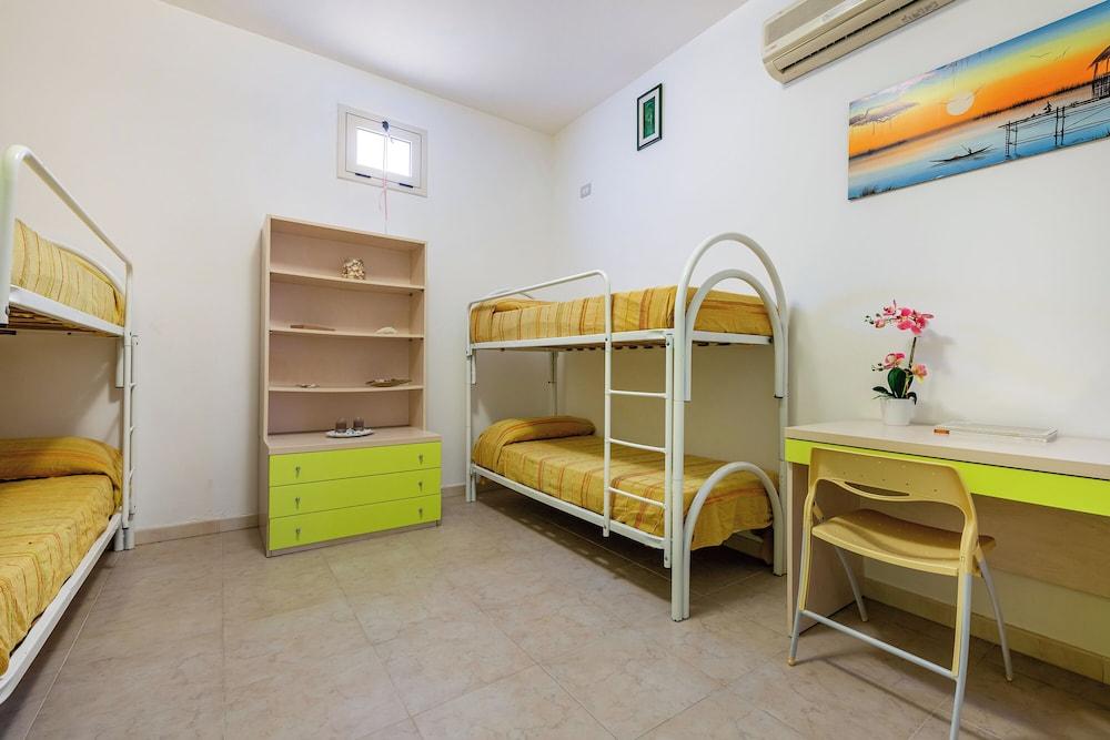 Kallisti Beach House - sea Front