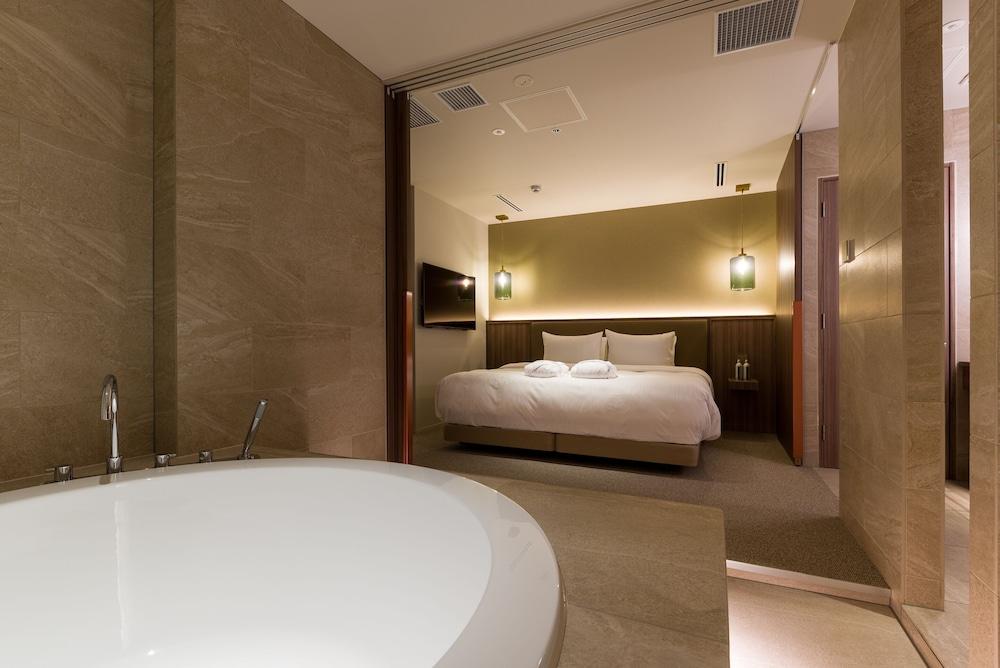 THE skM TOKYO HOTEL&DINING