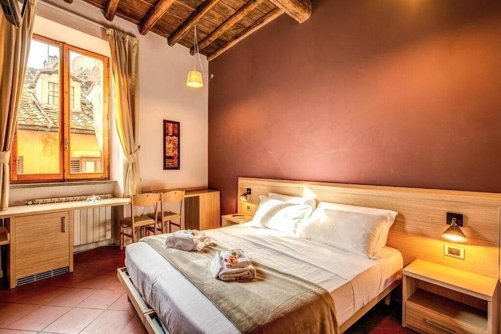 MAGENTA COLLECTION FICO